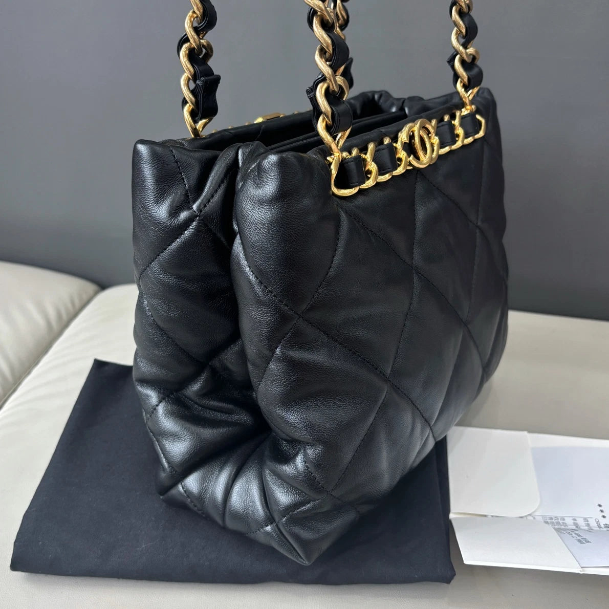 Excellent Chanel Tote Diamond Black Chain Shoulder Bag Gold Hardware