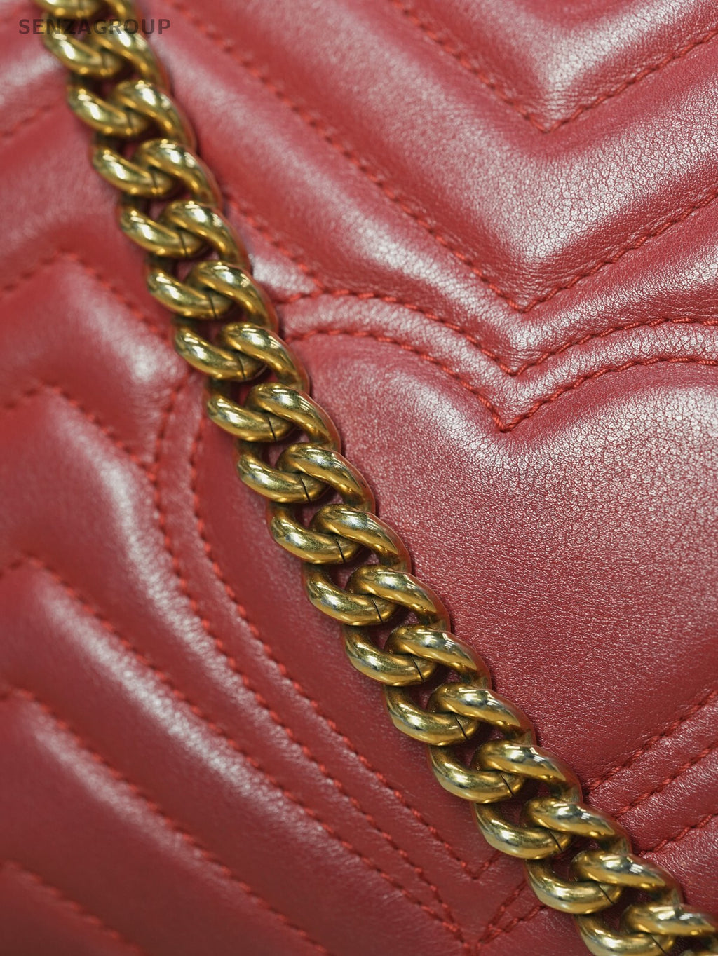 GUCCI Marmont Red with gold Crossbody Shoulder bag