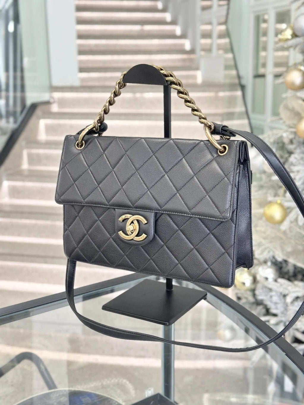 Chanel Diamond Chain Calfskin Top Handle Crossbody Black Gold Women Classic S