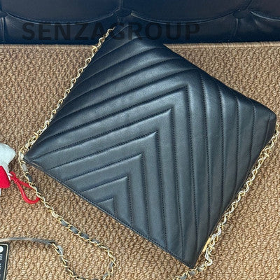 Chanel Black Gold V-Stitch Chain Shoulder Bag Classic Women's