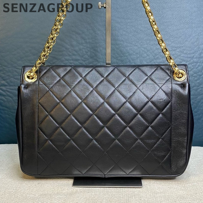 Chanel Black Gold Quilted Chain Shoulder Crossbody Bag Classic Fashion Women