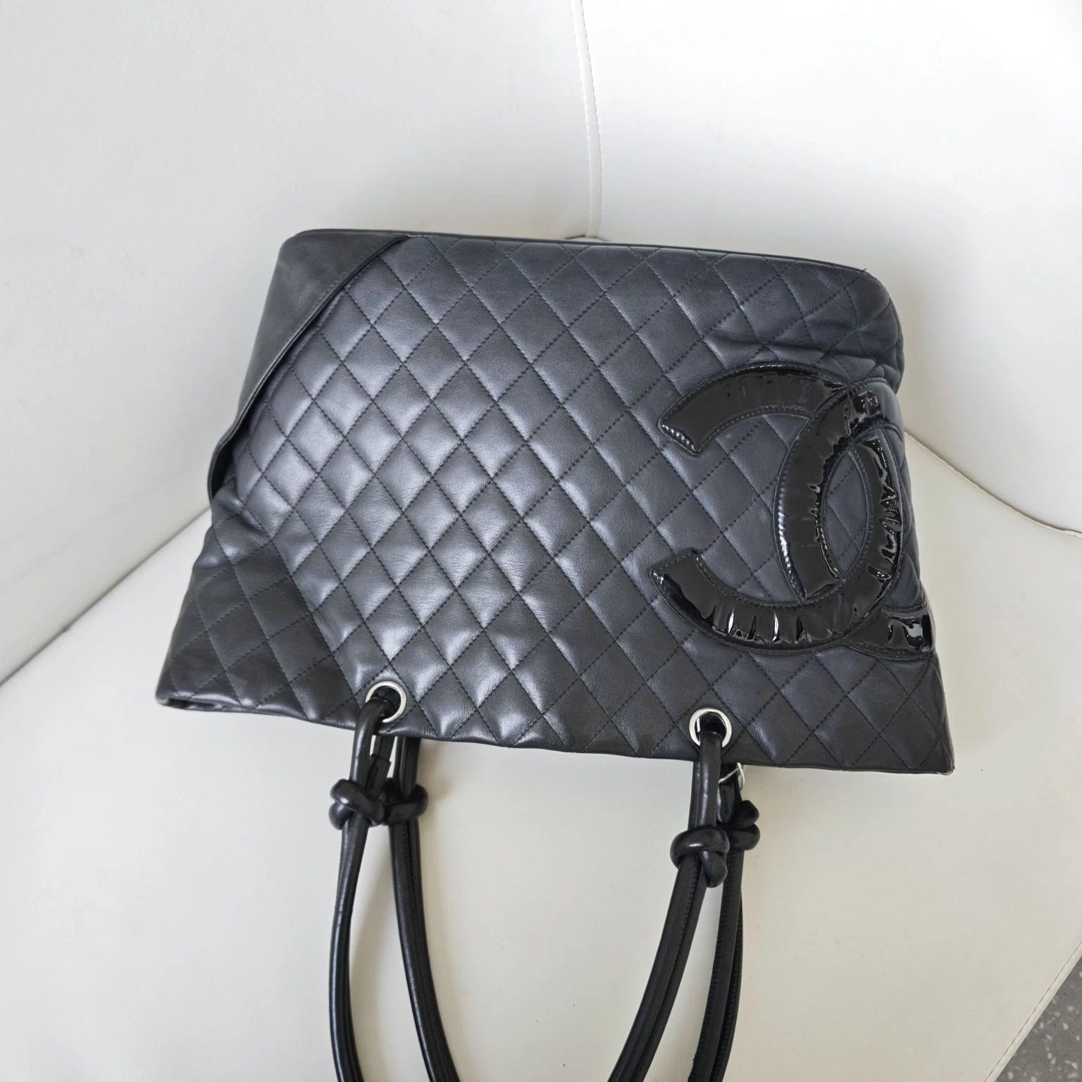 CHANEL So Black Leather Large Bucket Tote Bag For Women