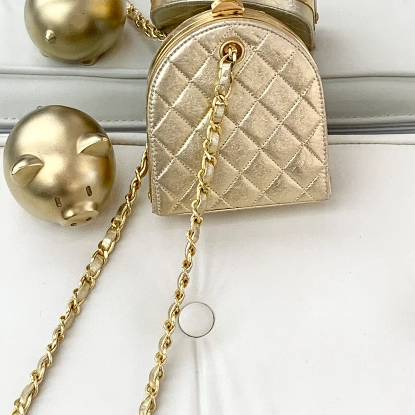 Chanel Vintage Chain Calfskin Shoulder Crossbody Bag Gold Women S