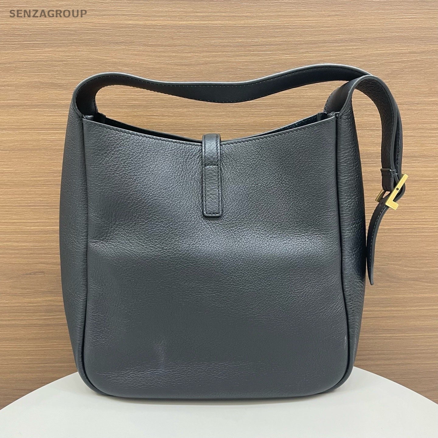 Saint Laurent Hobo PM Shoulder Bag Black Gold Used Women Classic Fashion