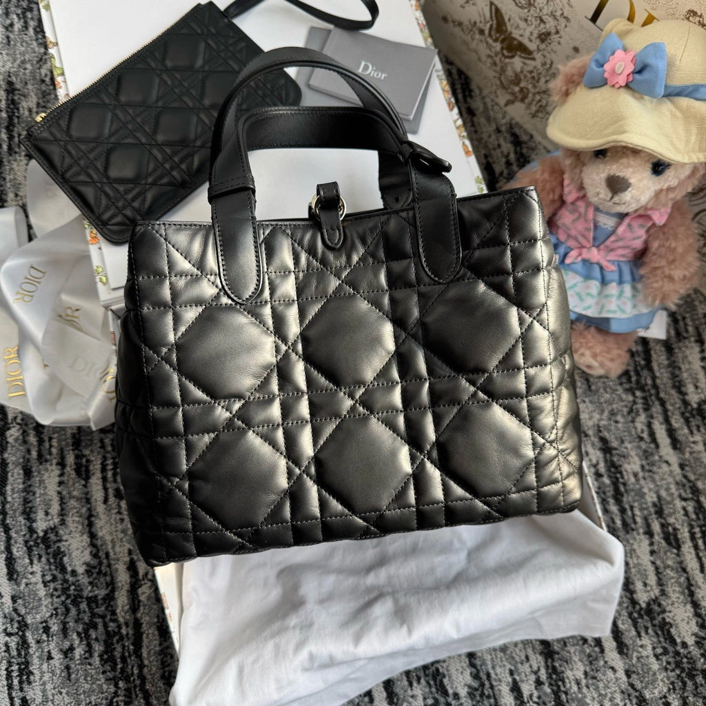 Dior Toujours Black Gold Medium Horizontal Shoulder Bag For Women