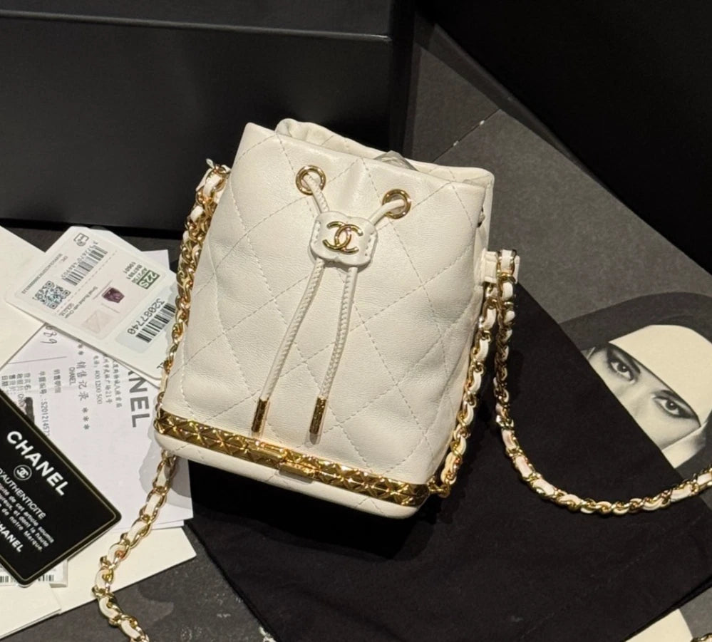 Chanel Diamond Chain Bucket Shoulder Bag Crossbody White Gold Women Classic