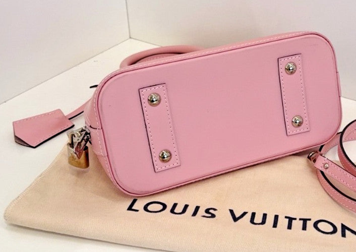 Louis Vuitton Alma bb Epi Leather Handbag 2WAY Shoulder bag Sakura Pink Women