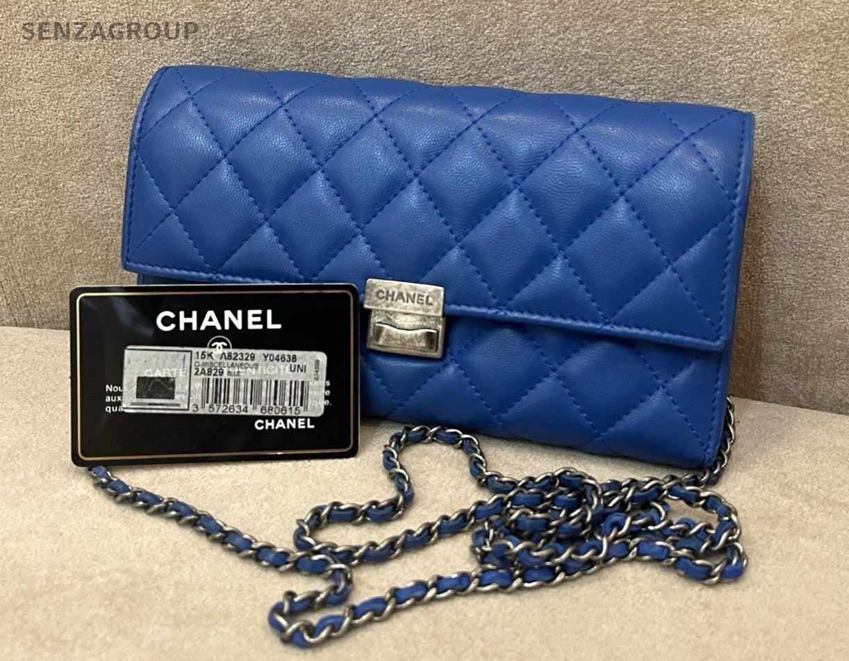 CHANEL Silver clasp Woc Lambskin Chain Shoulder bag Crossbody Blue Women