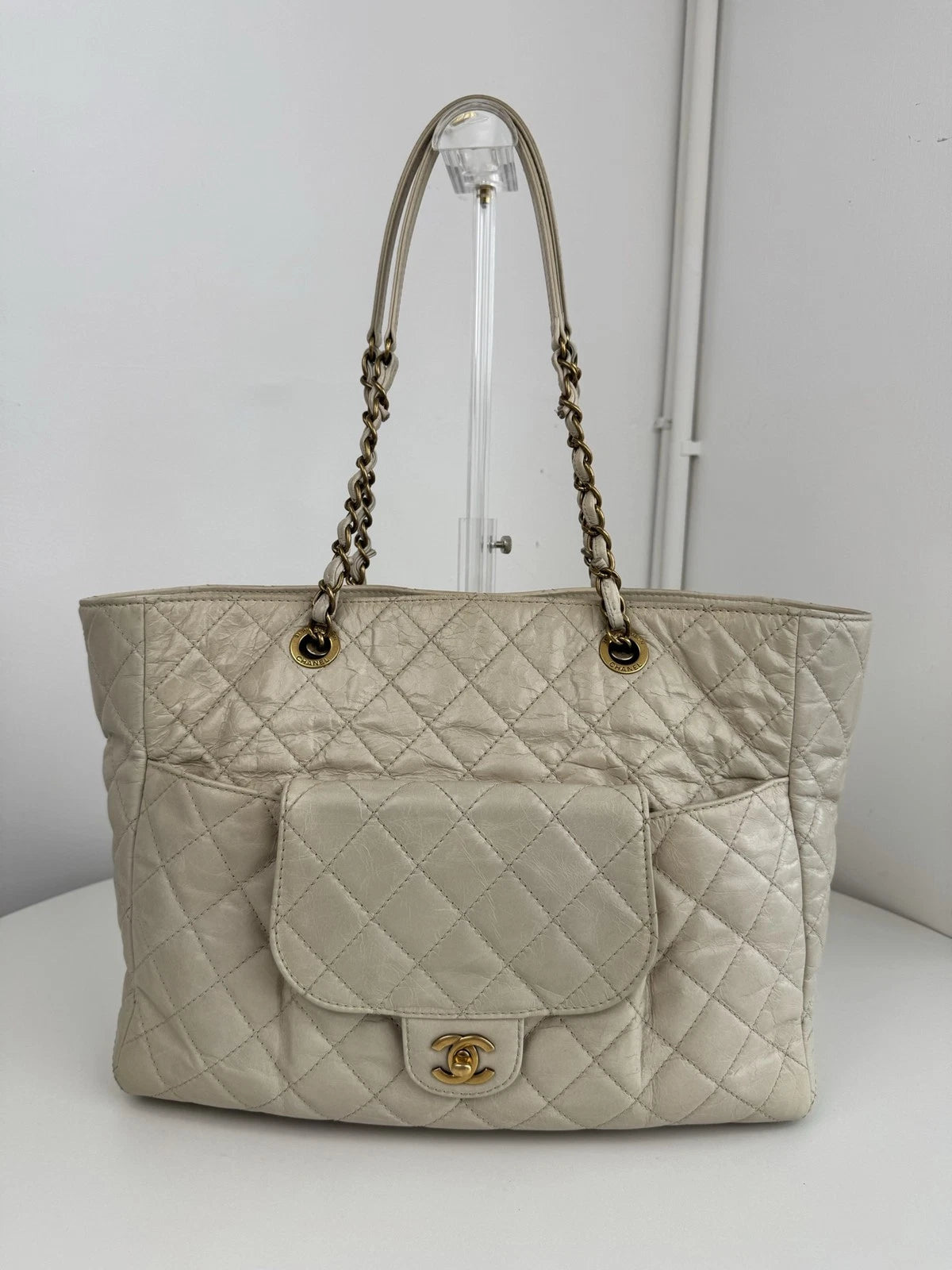 Chanel Tote Beige Chain Shoulder Bag Gold Hardware Women Fashion
