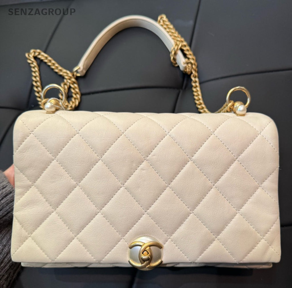 Chanel Diamond Calfskin Chain Shoulder Bag White Gold Used Women Classic Fashion