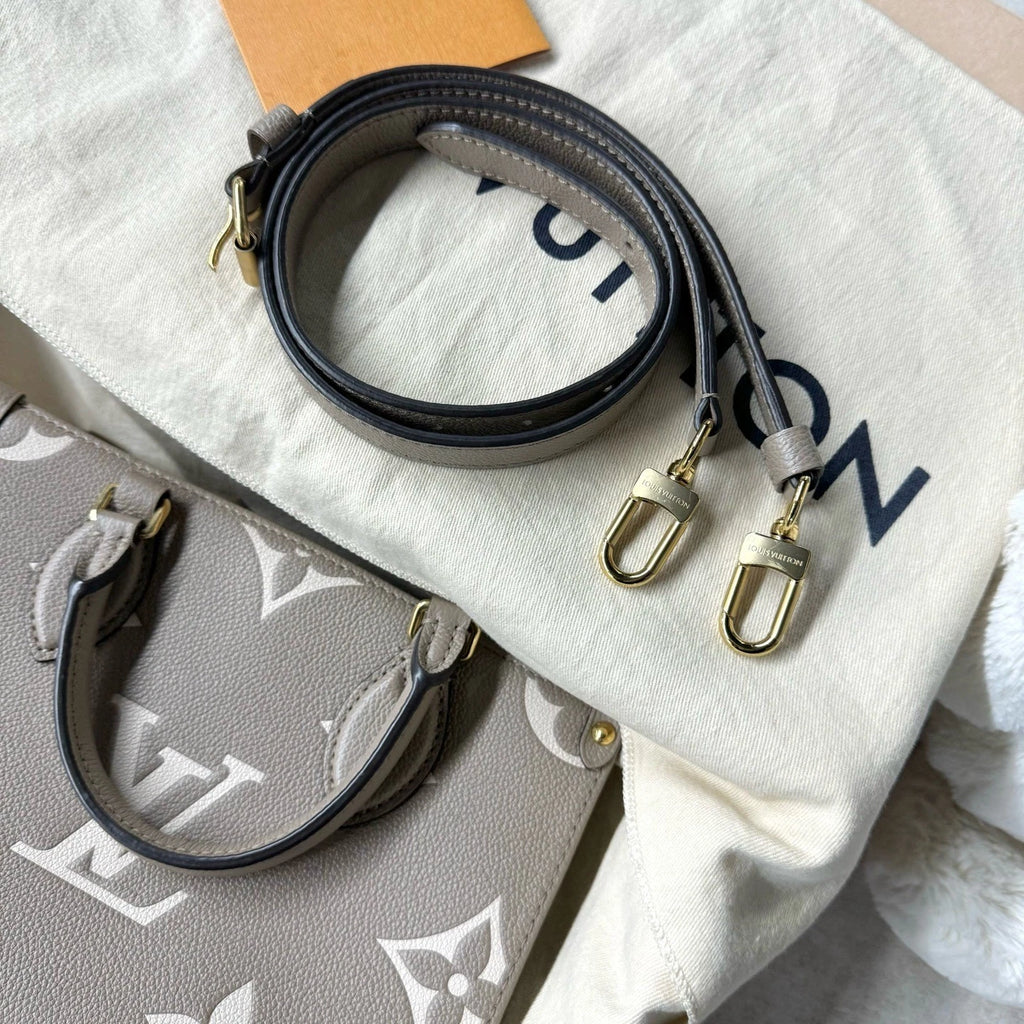 Louis Vuitton OnTheGo Gray Tote Bag Excellent