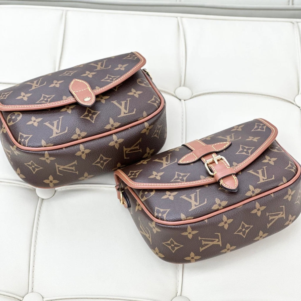 Louis Vuitton Solo Monogram Canvas Shoulder Bag Crossbody S