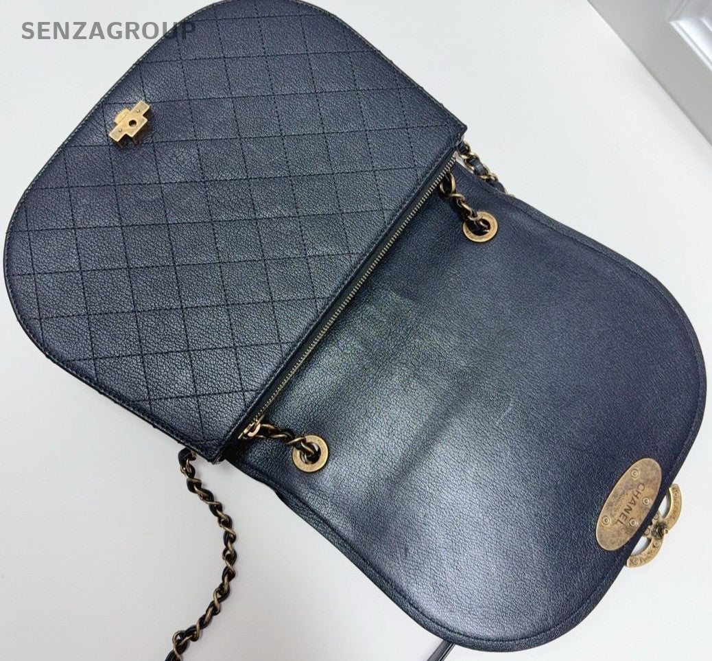 CHANEL Coco Curve Flap Calfskin top handle Shoulder Handbag Crossbody