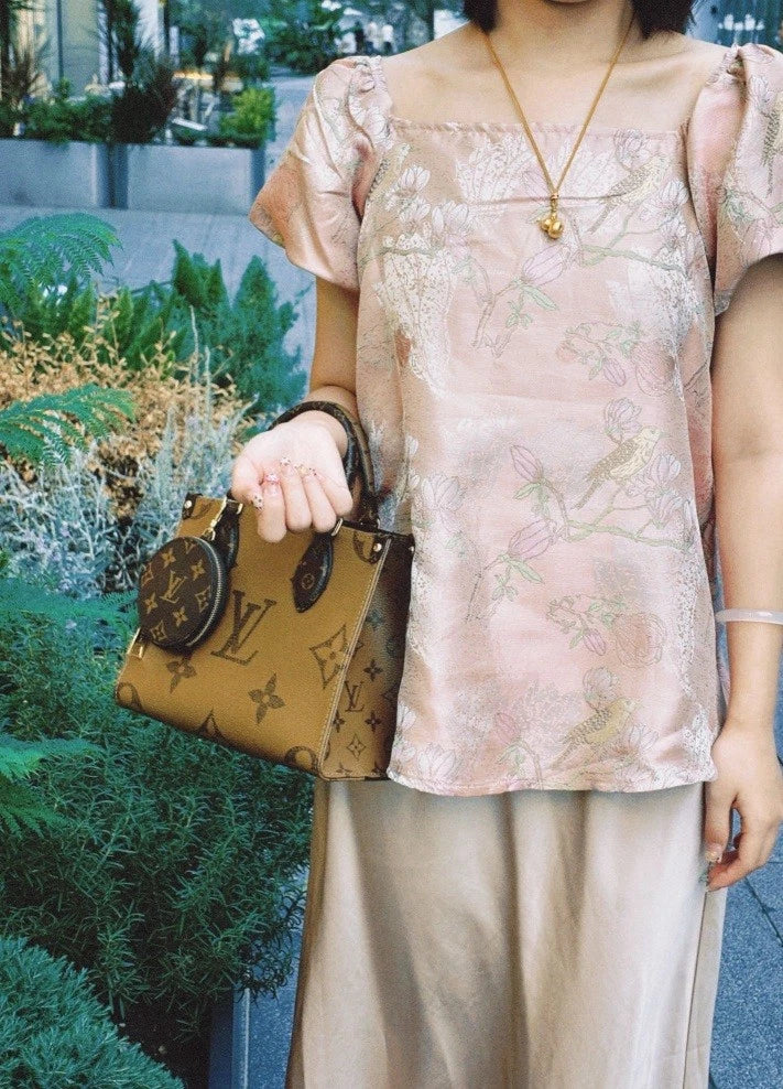 Louis Vuitton OnTheGo Small Tote Bag Chip Version For Women