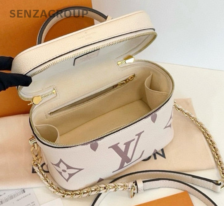 Louis Vuitton Vanity box All Leather Logo Top Handle Shoulder bag Cream white