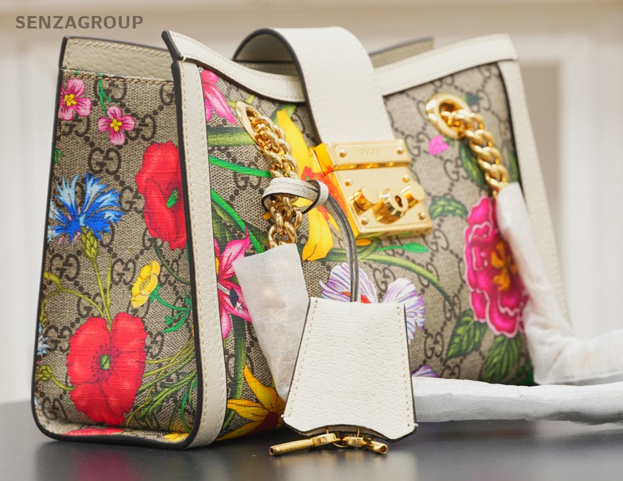 GUCCI Padlock Flowers Chain Shoulder bag White Gold Women