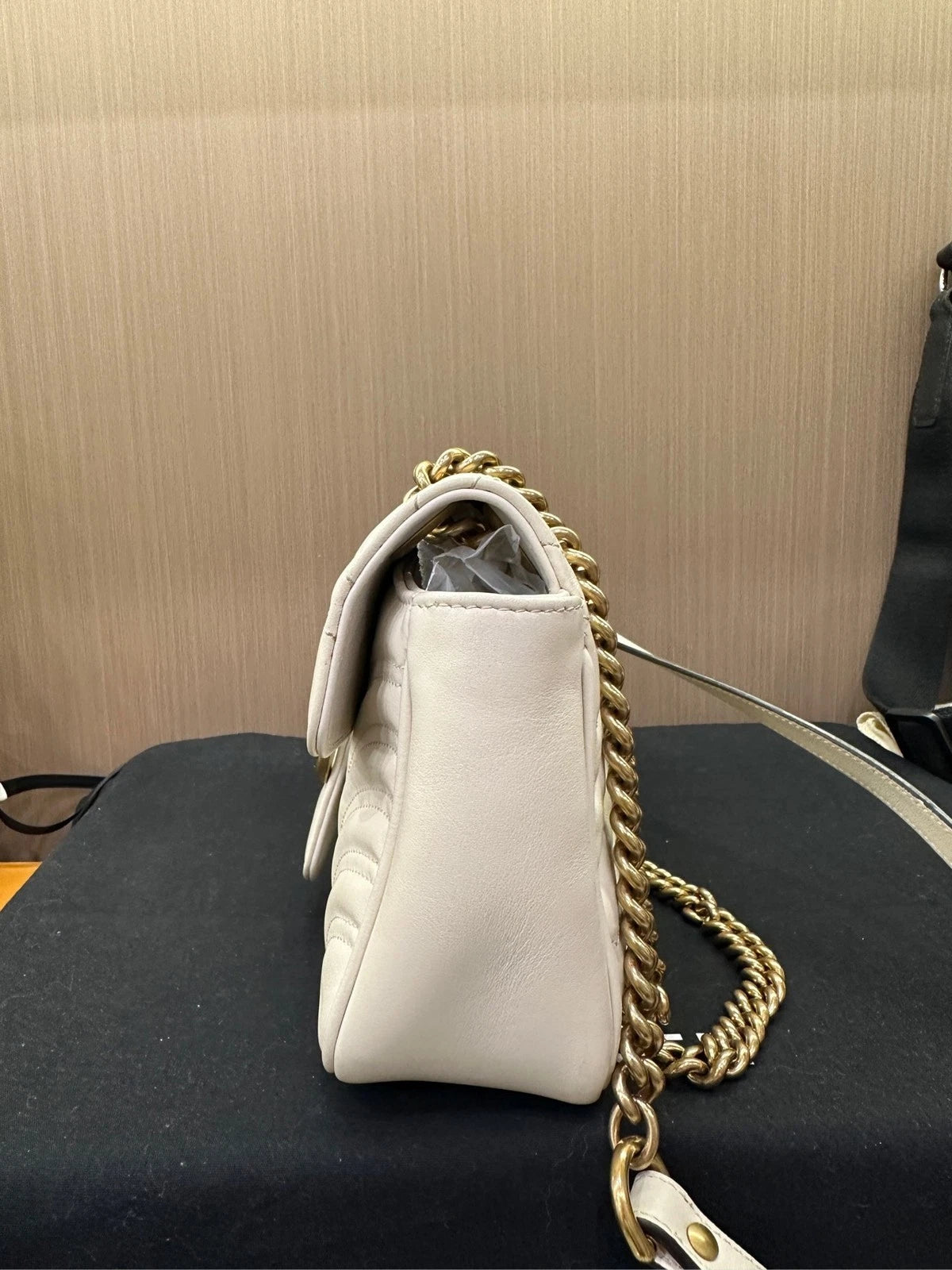 Gucci Marmont White Shoulder Bag Excellent