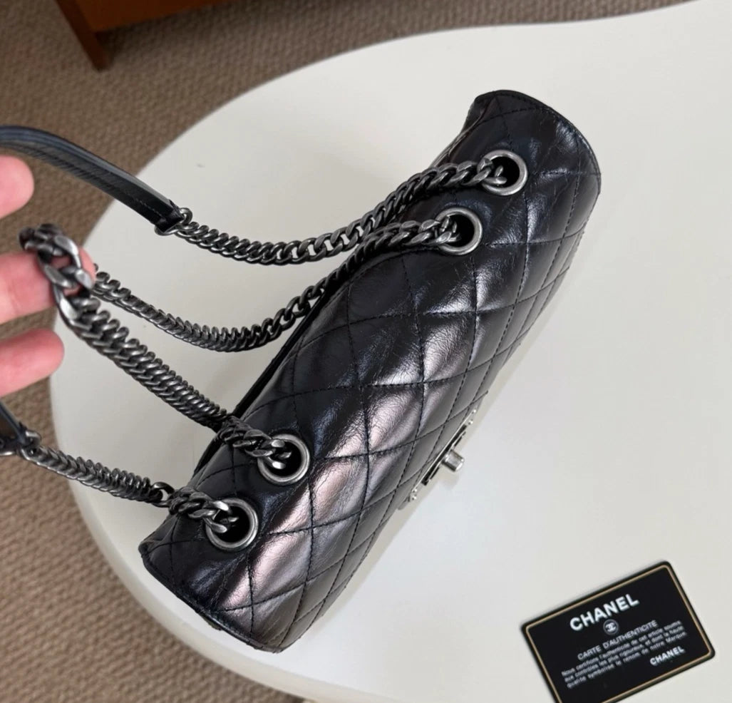 Chanel Diamond Chain Shoulder Bag Crossbody Used Women Black Silver