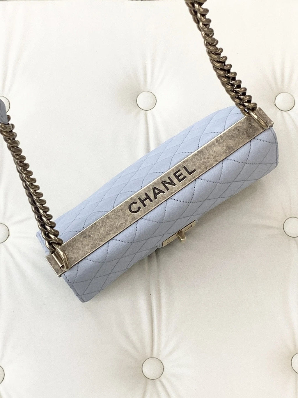 Chanel Trendy CC Calfskin Chain Shoulder Bag Crossbody Blue Gold Women Classic S