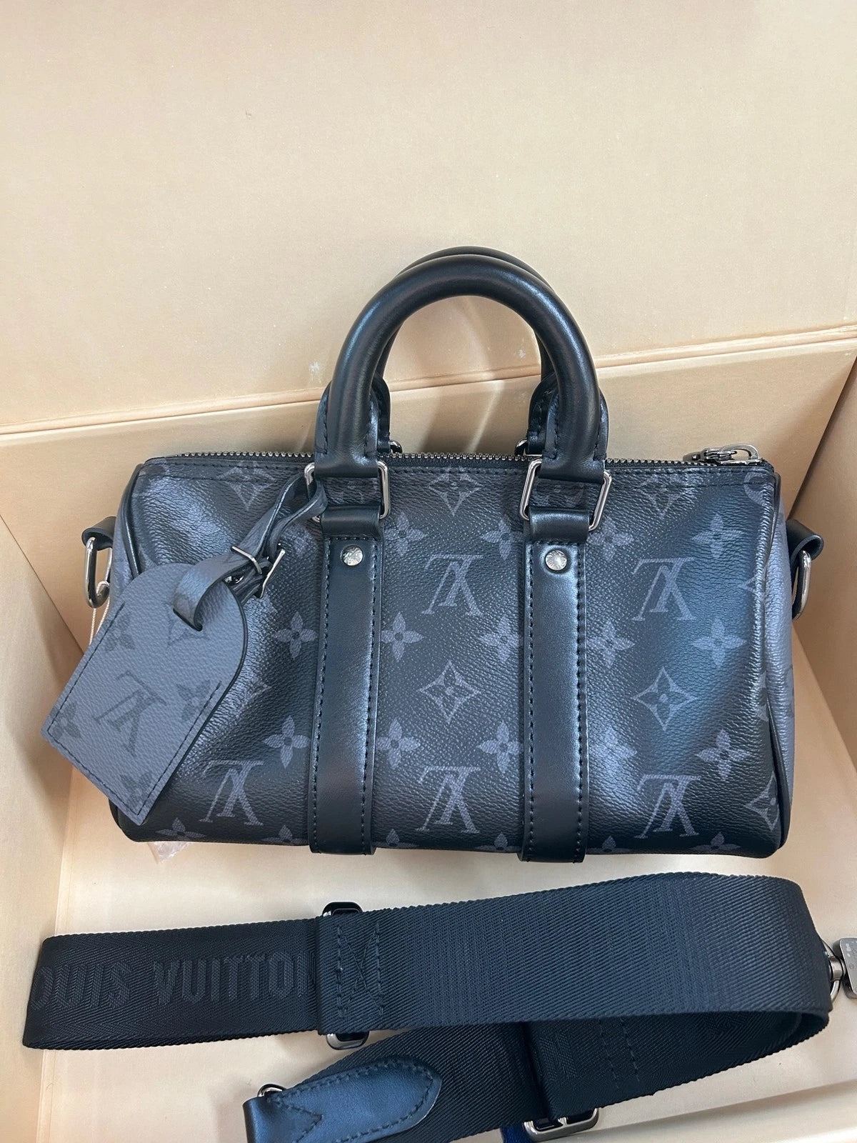 Louis Vuitton Keepall25 Black Handbag Crossbody Bag For Women