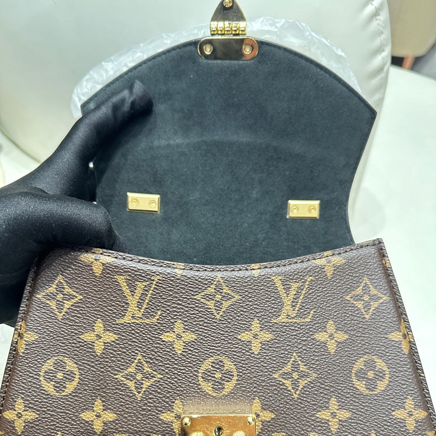 LV Tilsitt Monogram Brown Gold Buckle Handbag Shoulder Bag Women