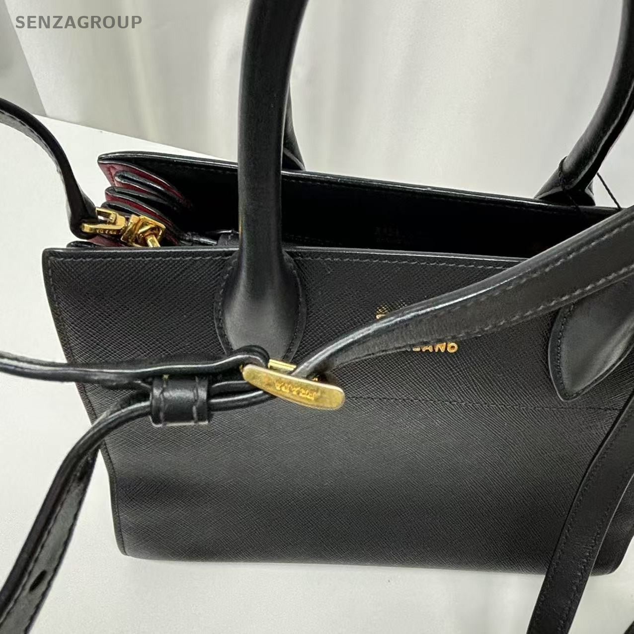 PRADA SAFFIANO Black gold Shoulder handbag