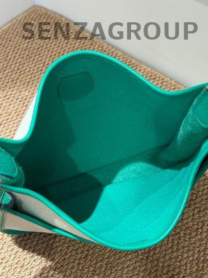 Hermès Evelyne 29 Green Canvas & Leather Shoulder Bag Silver Hardware