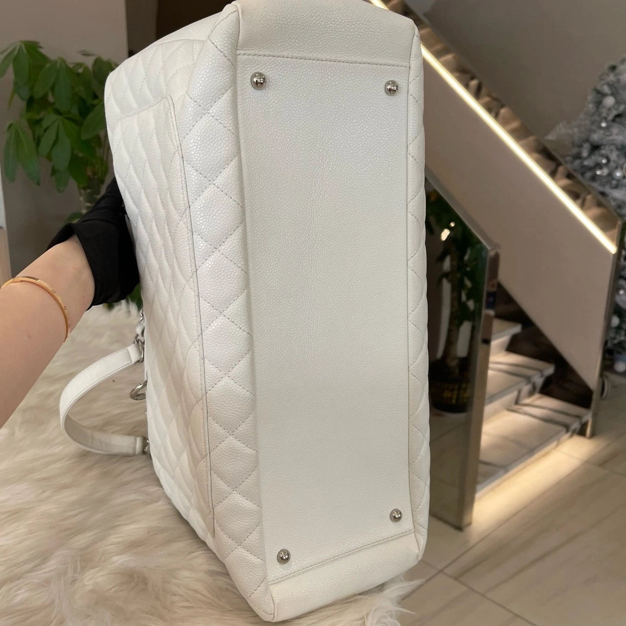 Chanel GST Tote Chain Shoulder Bag Silver White Quilted Classic Women
