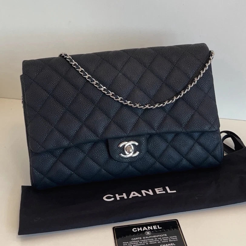 Excellent Chanel Classic Flap Timeless Black Clutch Chain Shoulder Bag SHW
