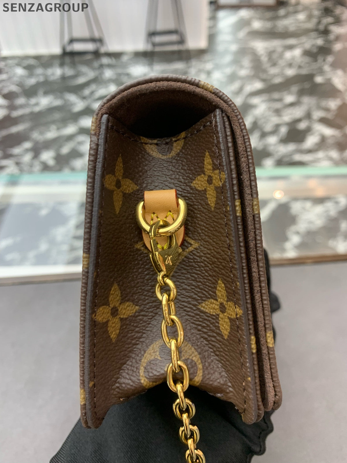 Louis Vuitton Lily WOC Monogram Chain Shoulder Bag Brown Classic Women's