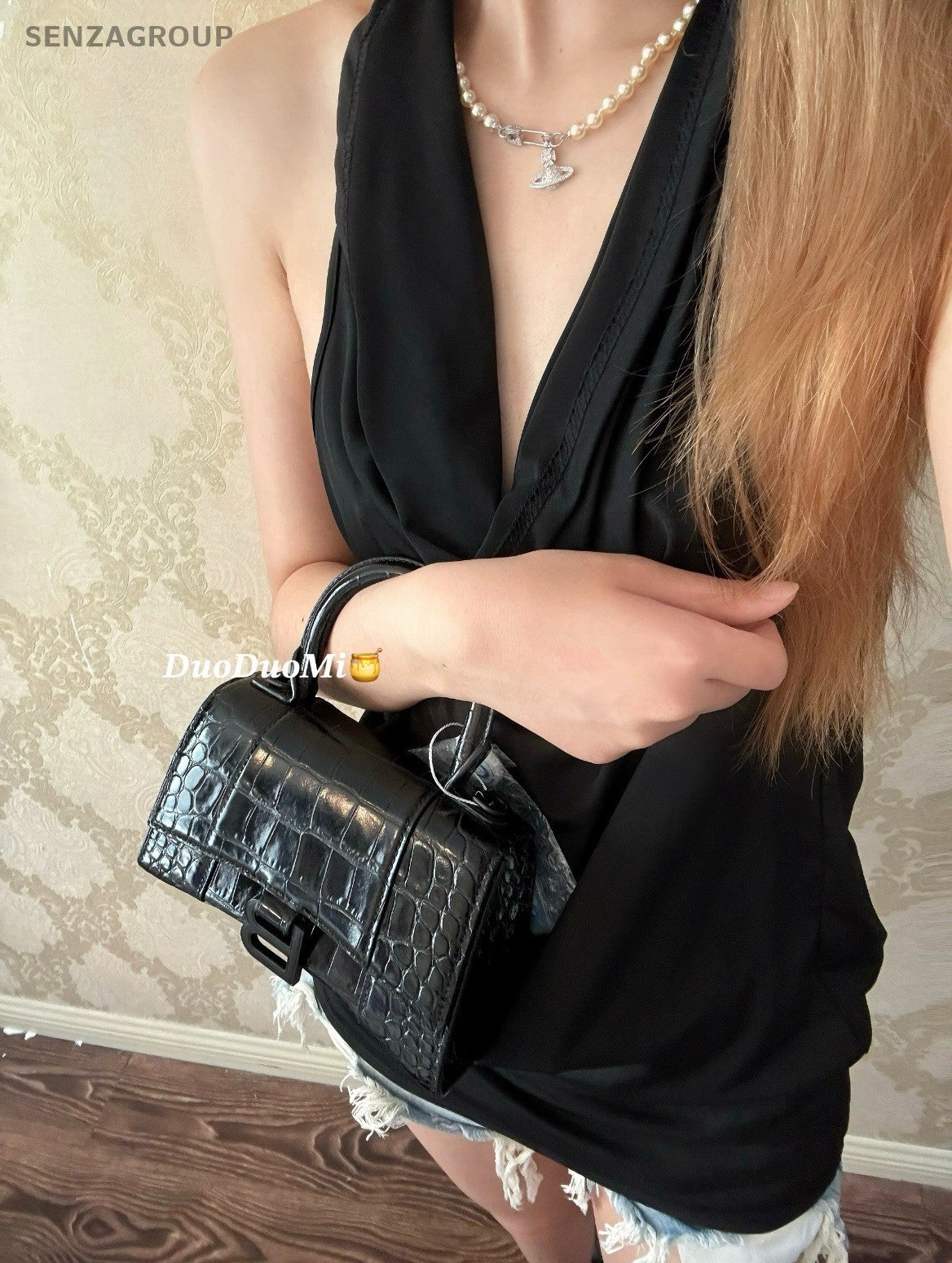 Balenciaga Hourglass soblack XS Top Handlde Handbag Crossbody Almost Brand NEW