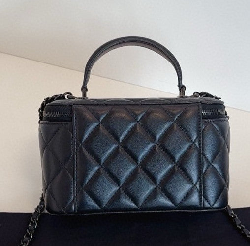Chanel Vanity Case Chain Top Handle Crossbody Black Women Classic Diamond