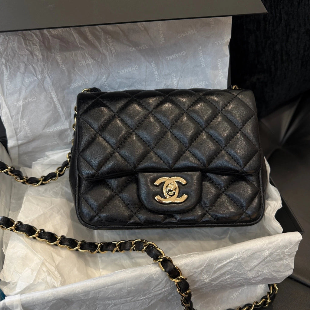 Chanel Classic Flap Lambskin Chain Shoulder Crossbody Black Gold Women Diamond