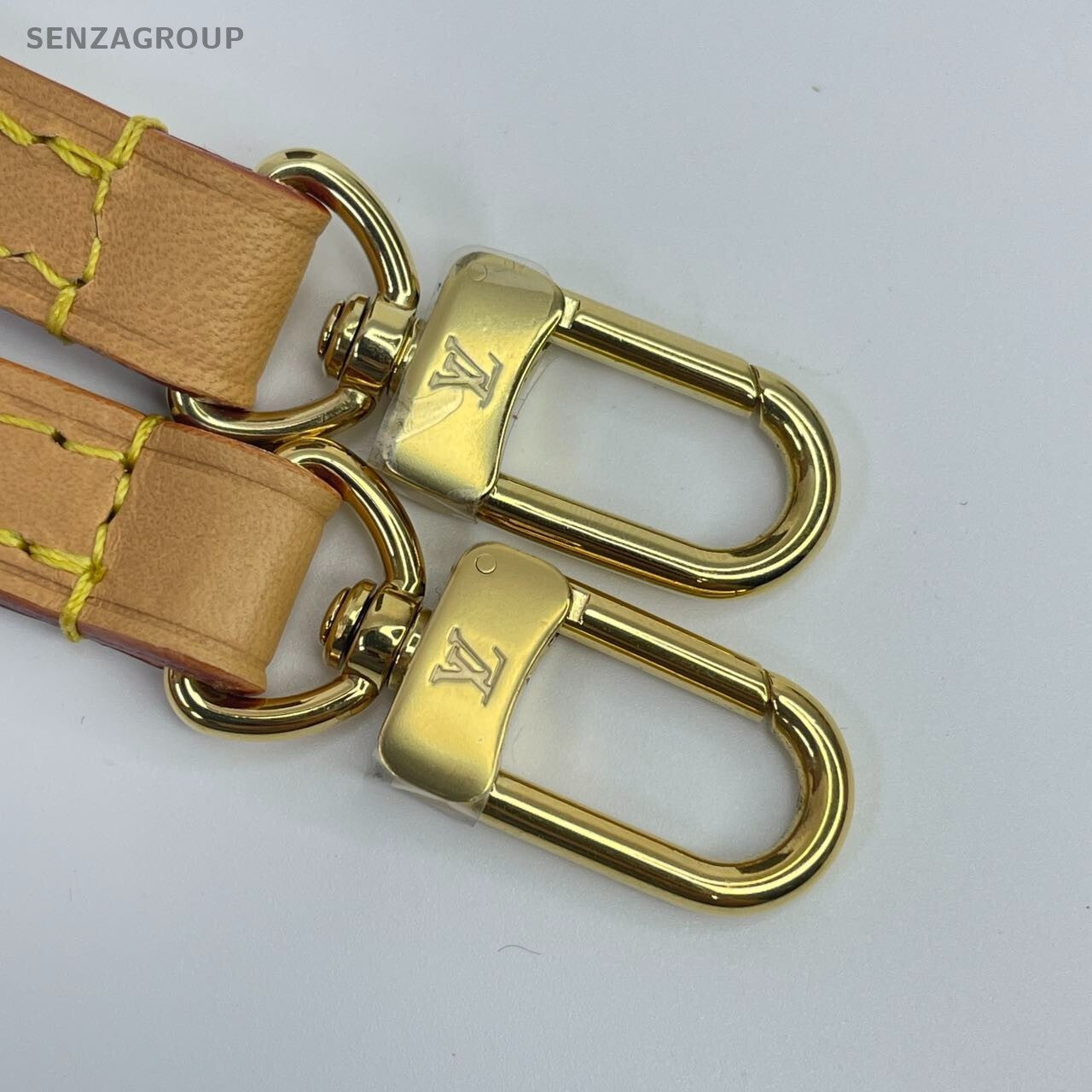 Louis Vuitton Fold Me pouch Crossbody Bag  With strap M80874