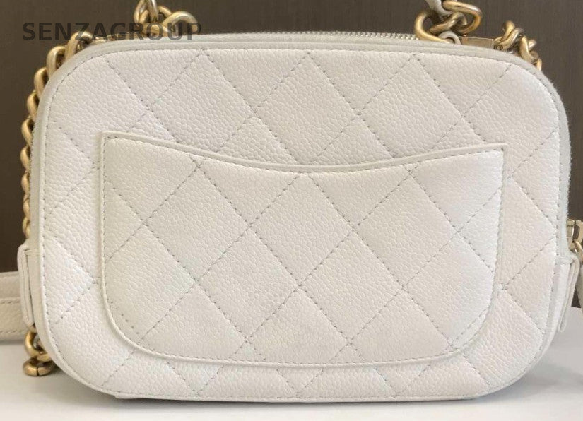 Chanel CC Logo Chain Shoulder Bag Crossbody White Gold Women Diamond Pattern