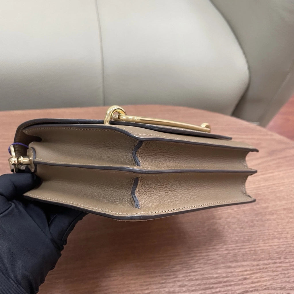 Hermes Roulis19 Evercolor Leather Shoulder Crossbody Gray Gold Women Classic