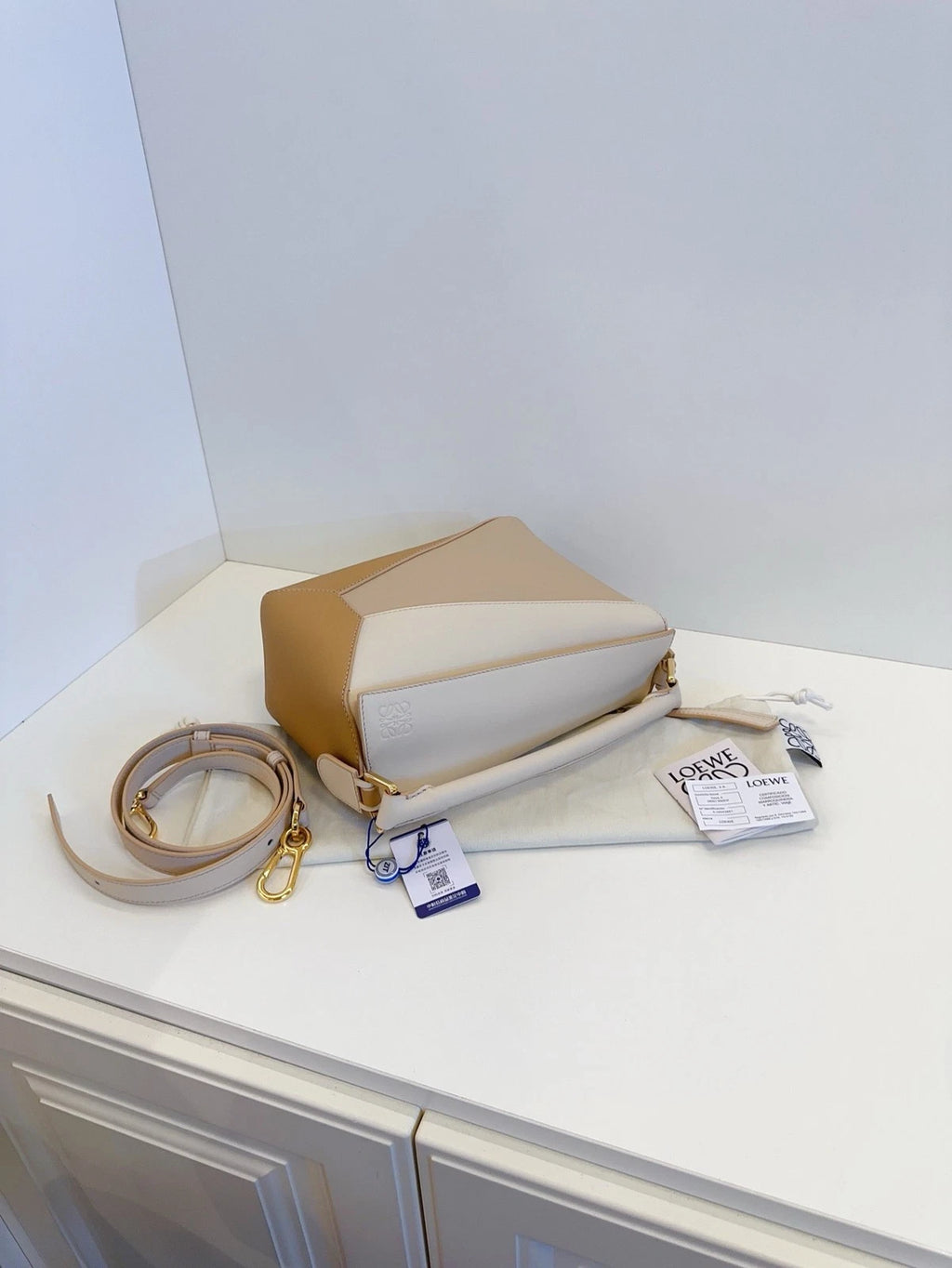Loewe Puzzle Small Calfskin Handbag Crossbody Bag Oat Milk Tea Tricolor Classic