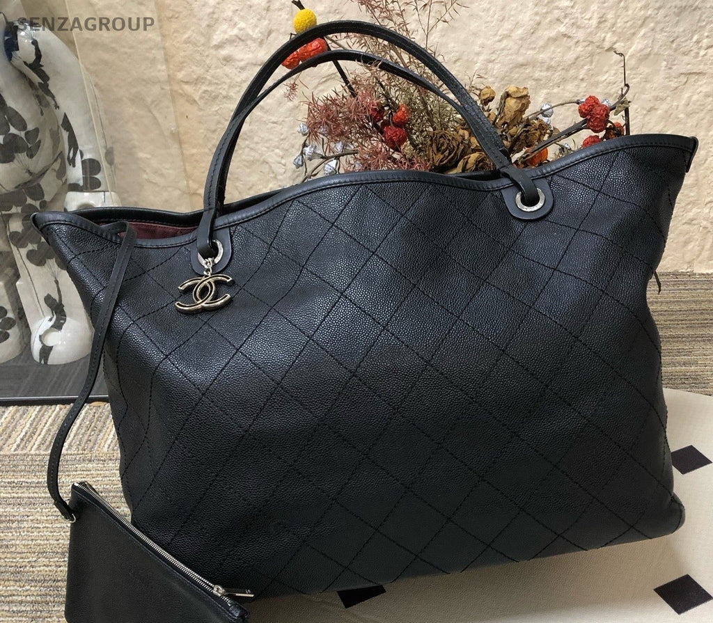 Chanel Diamond Pattern Tote Top Handle Shoulder Bag Black Red Women Classic