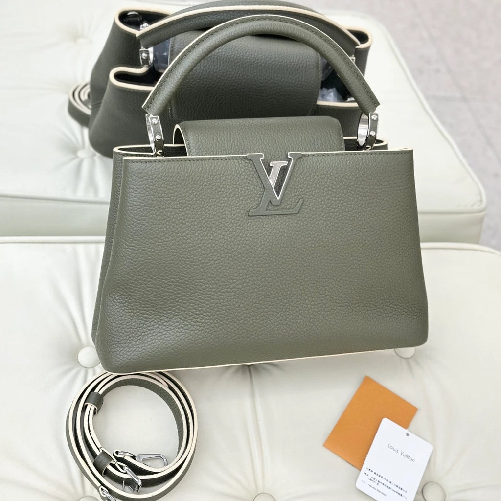 Louis Vuitton Capucines Green Silver Crossbody Top Handle Excellent