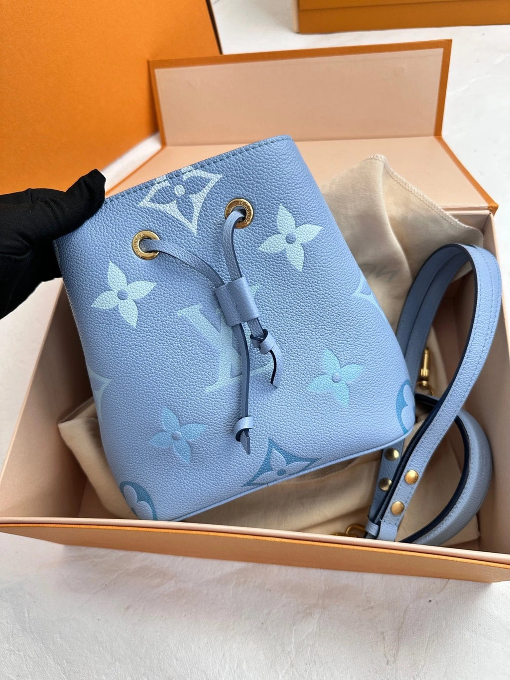 Louis Vuitton Neo Noe BB Blue Bucket Bag For Women