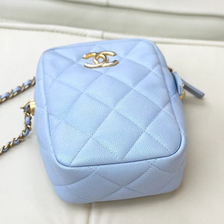 Chanel Calfskin Diamond Chain Crossbody Blue Gold Used Women Classic S