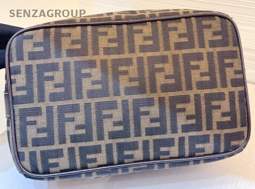 Bolsa de mão feminina Fendi clássica logotipo GM-