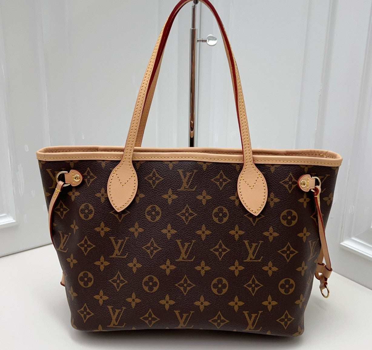 Louis Vuitton Neverfull PM Monogram Shoulder Bag Brown Gold Women Classic