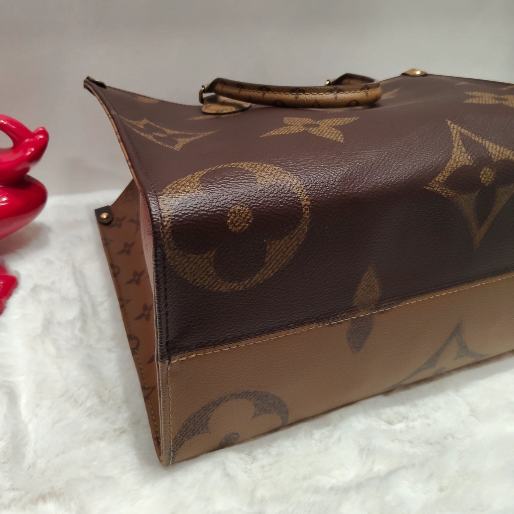 Louis Vuitton OnTheGo Monogram Canvas Tote Bag Excellent