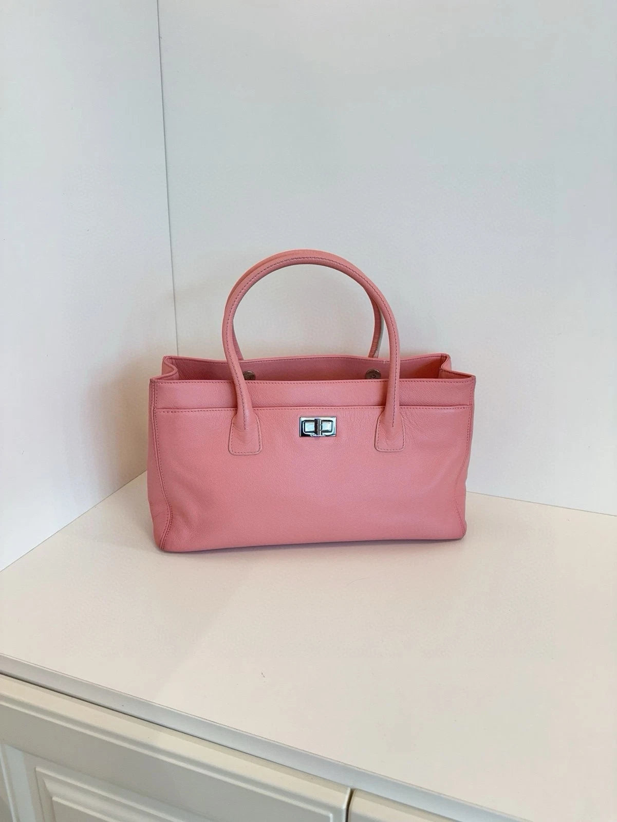 Chanel 2.55 Cerf Pink Leather Tote Bag Excellent