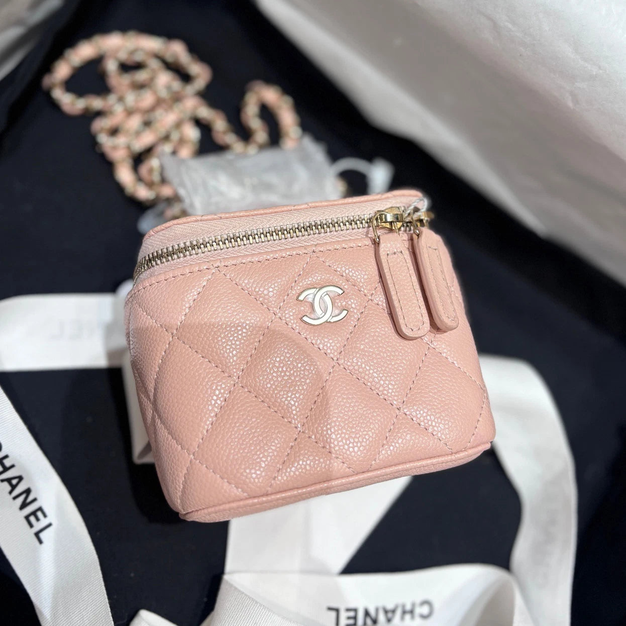 Chanel Vanity Gold Pink Crossbody Chain Bag Excellent