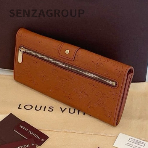 Louis Vuitton caramel color Long Wallet Leather Almost Brand NEW FULL SET