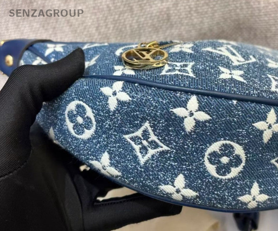 Louis Vuitton Hobo Chain Monogram Shoulder Bag Crossbody Blue Gold Women Classic
