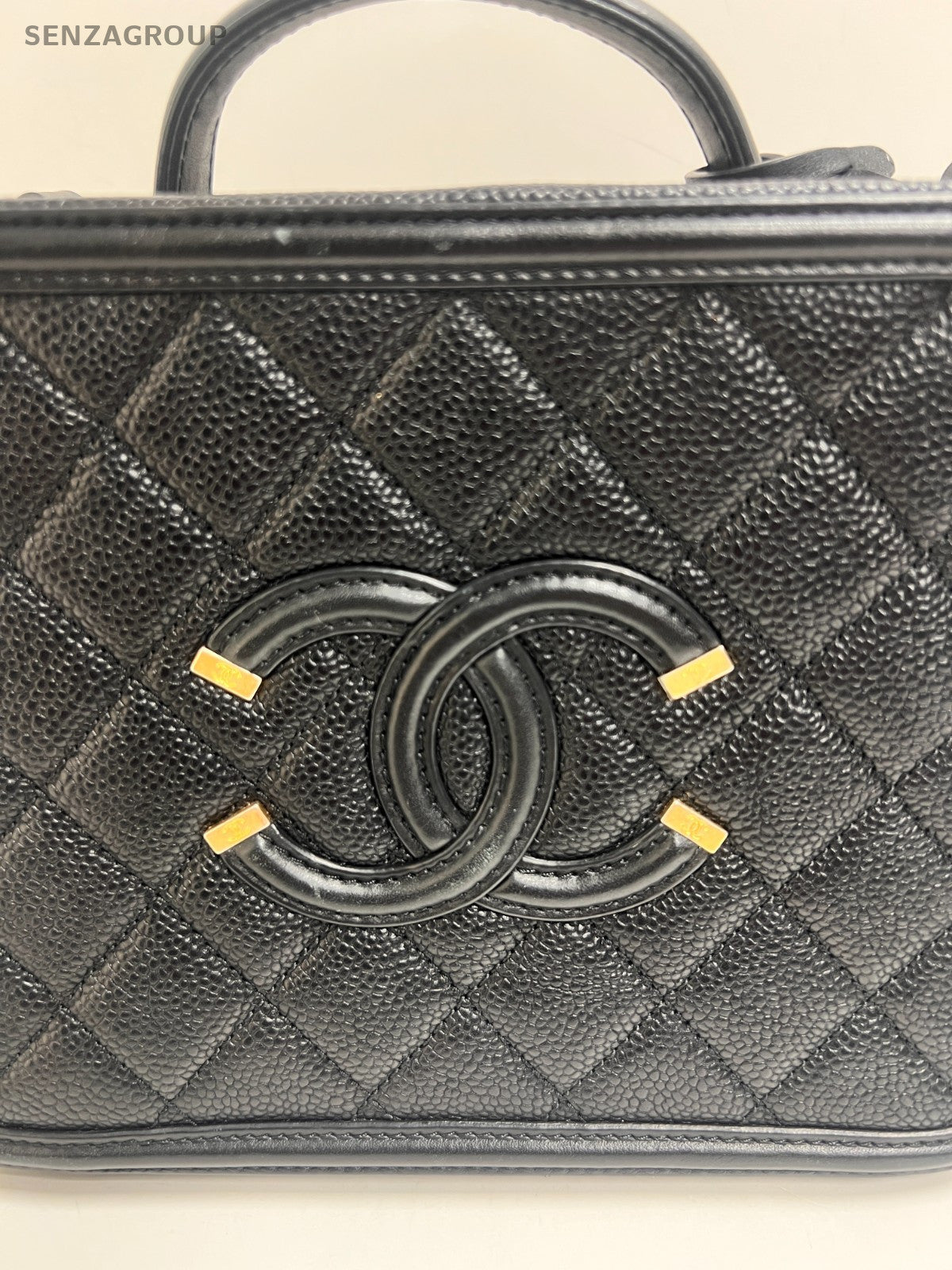 Chanel Vanity Chain Shoulder Bag Crossbody Diamond Black Gold Women Classic