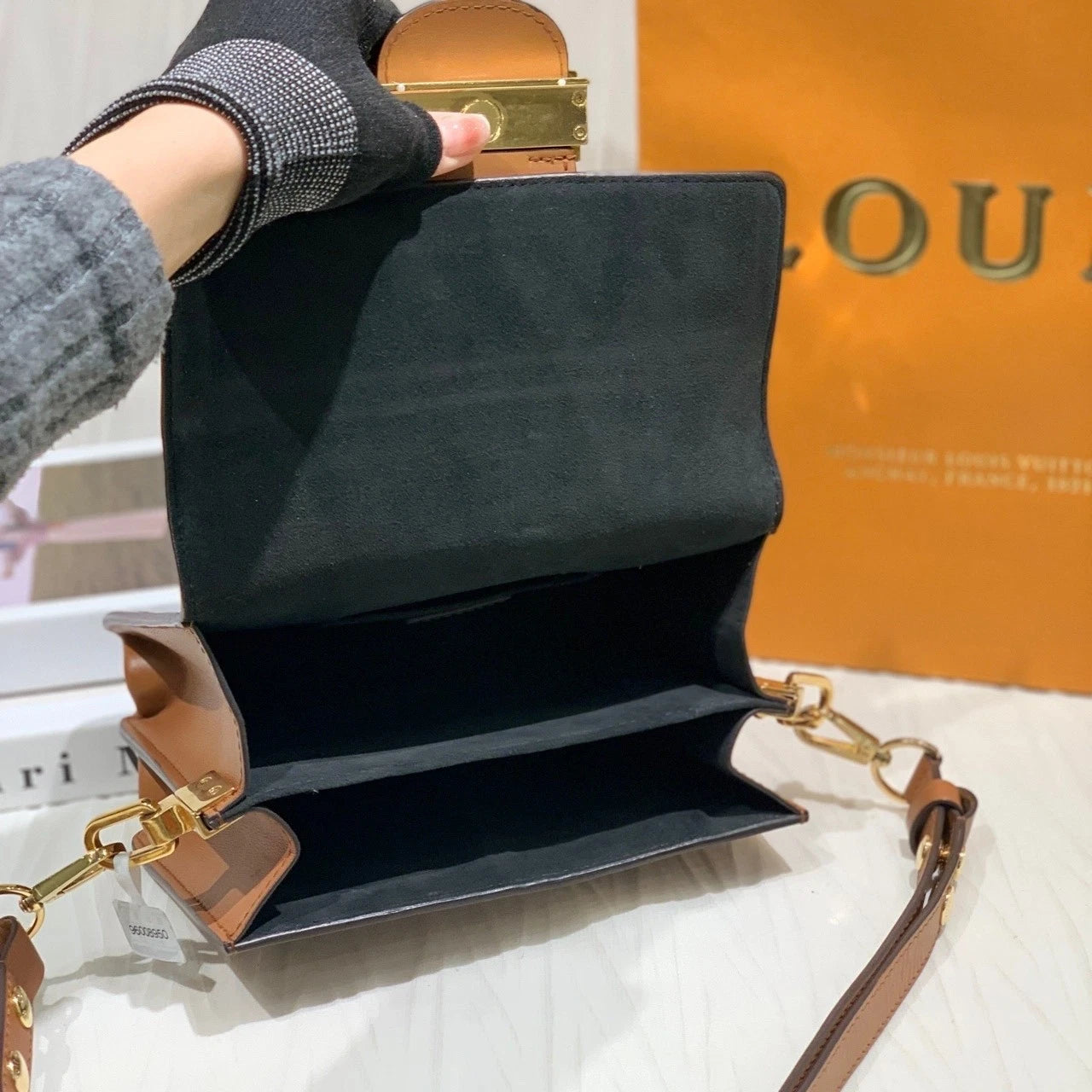 Louis Vuitton Daphne Small Shoulder Bag For Women